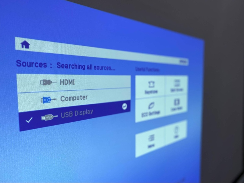 the USB display option in the Epson projector Source settings