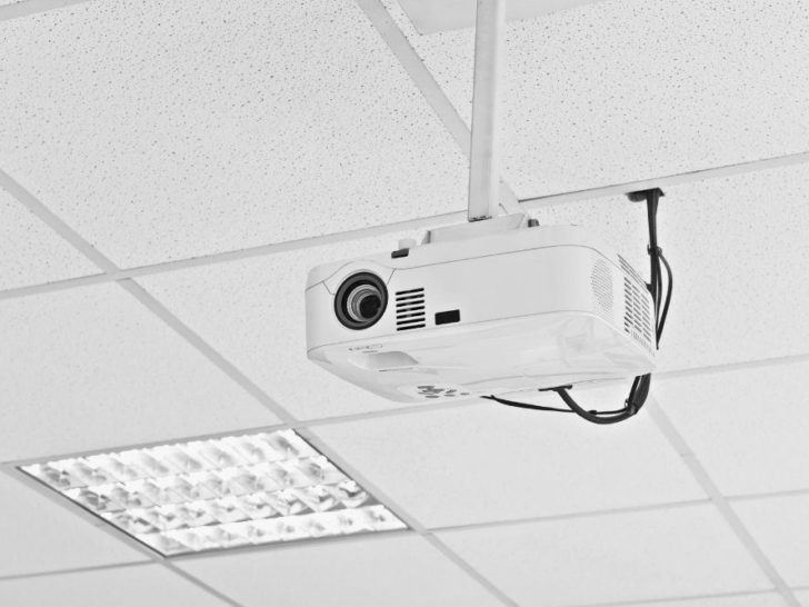 How To Run Power To A Ceiling-Mounted Projector? 2 Handy Solutions