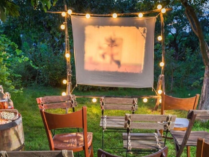 How To Make A Projector Screen With A Sheet?