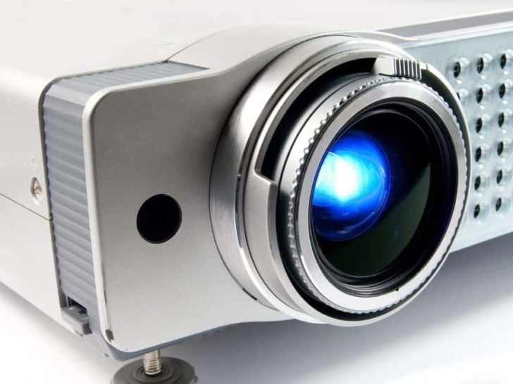 OEM vs. Generic Projector Lamps: Are All Projector Bulbs The Same?