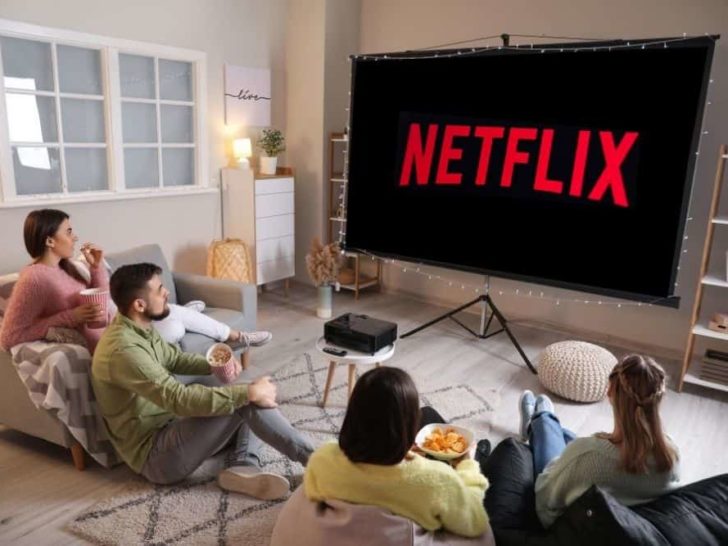 7 Best Projectors For Netflix in 2022
