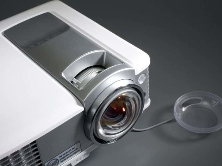 Which Lenses Are Used In Projectors?