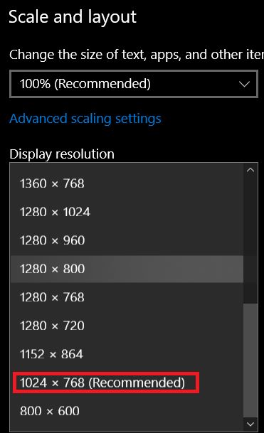 the resolution 1024x768 is being highlighted in the Scale and Layout on Windows 10