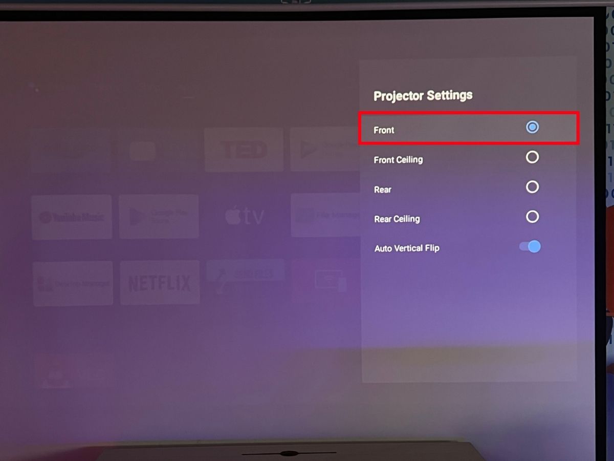 The projector settings is set to Front on XGIMI projector