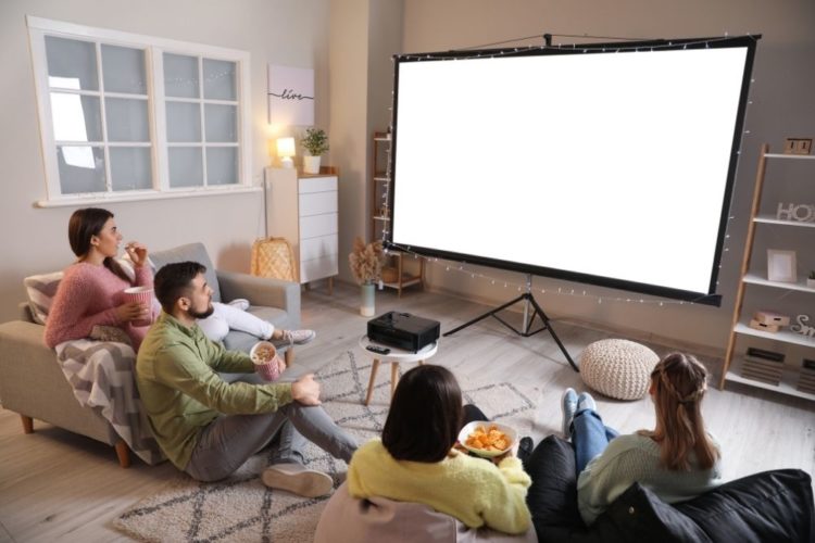 Using projector for home cinema with friends