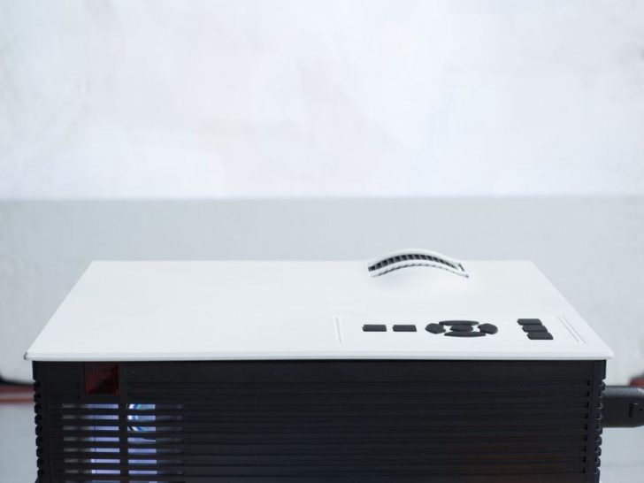 What Causes Projector Discoloration?