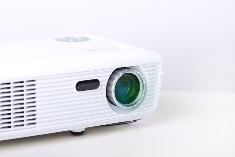 Old Higher-End vs. New Low-End Projector: Which is Better? - Pointer