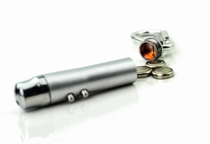 6 Ways To Get a Stuck Battery Out of a Laser Pointer