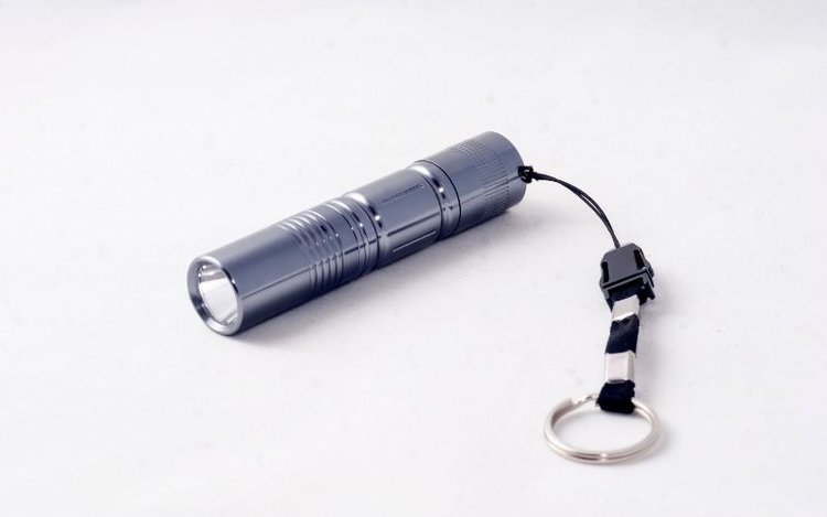 a small flashlight for DIY pointer