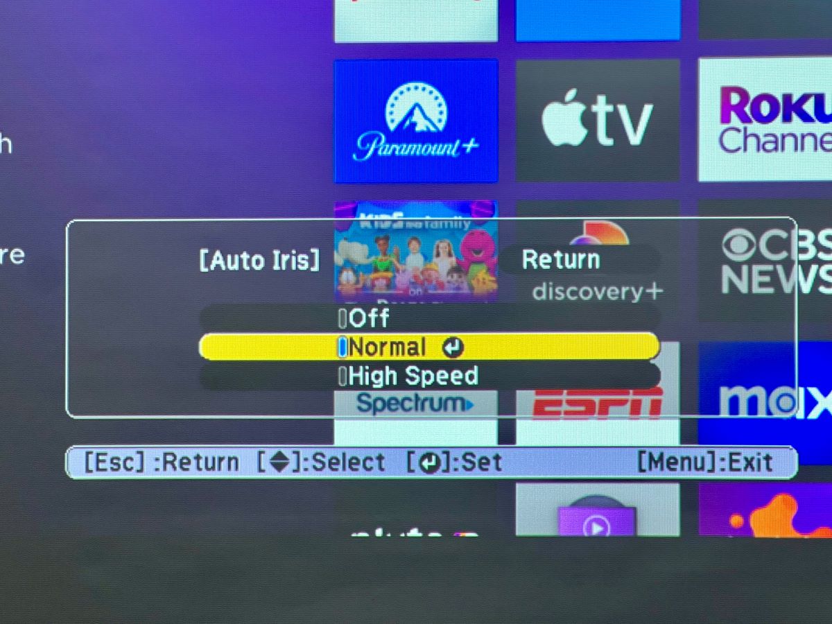auto iris is turned to normal on an epson projector