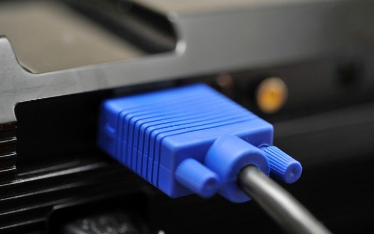 How To Connect My Epson Projector To Cable TV Pointer Clicker