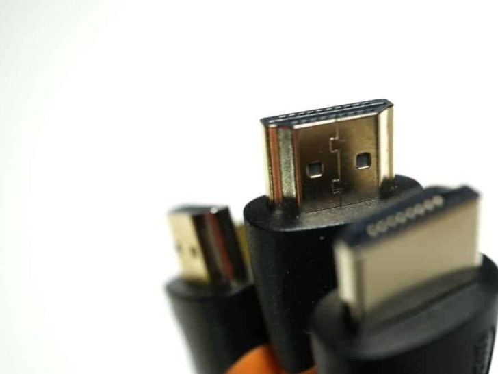 What HDMI Cable Comes With Xbox (Series S, X, One – All Generations)?