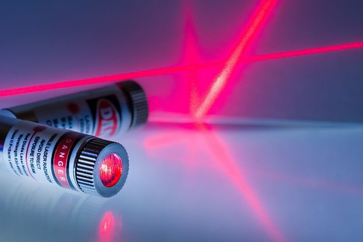 Laser Pointer Color Differences - Brightest? Burning?