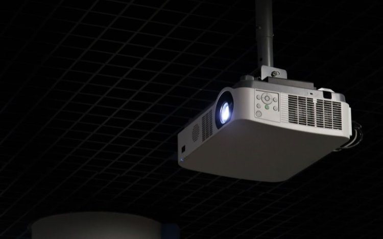 a hanging Epson projector with a Bluetooth connection
