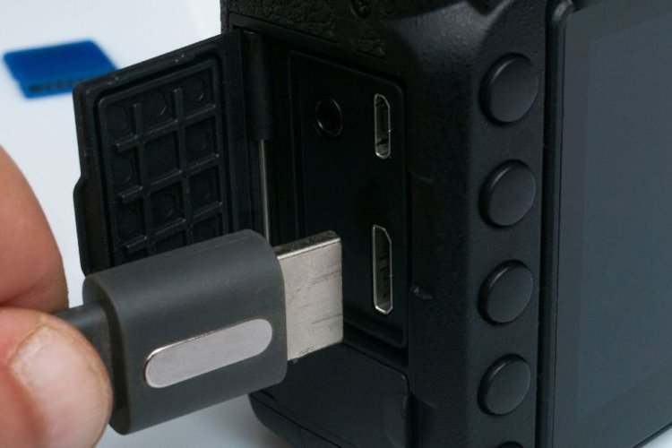 Why Do HDMI Ports Go Bad? Pointer Clicker