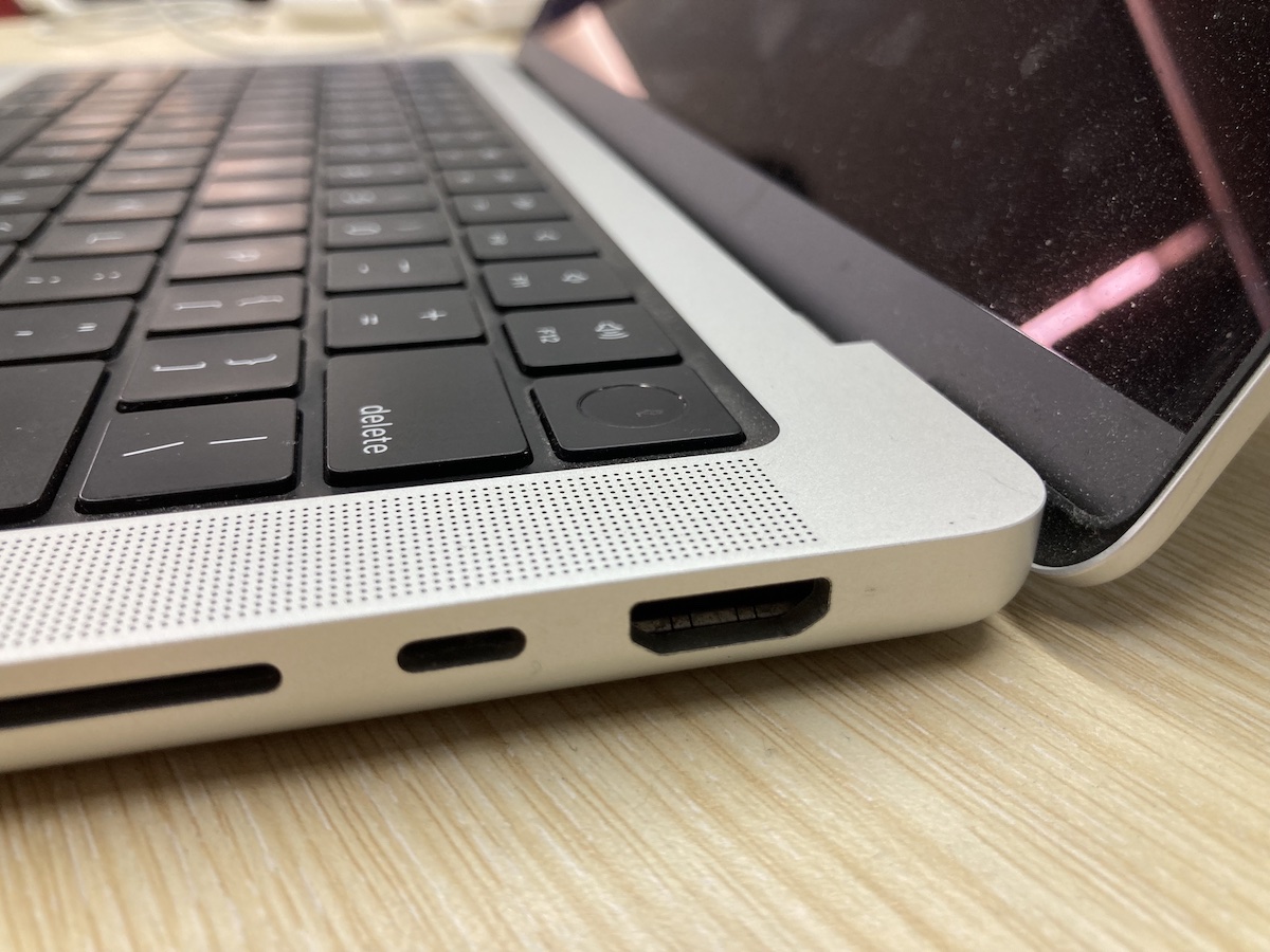 a macbook pro 14 inch with an HDMI port
