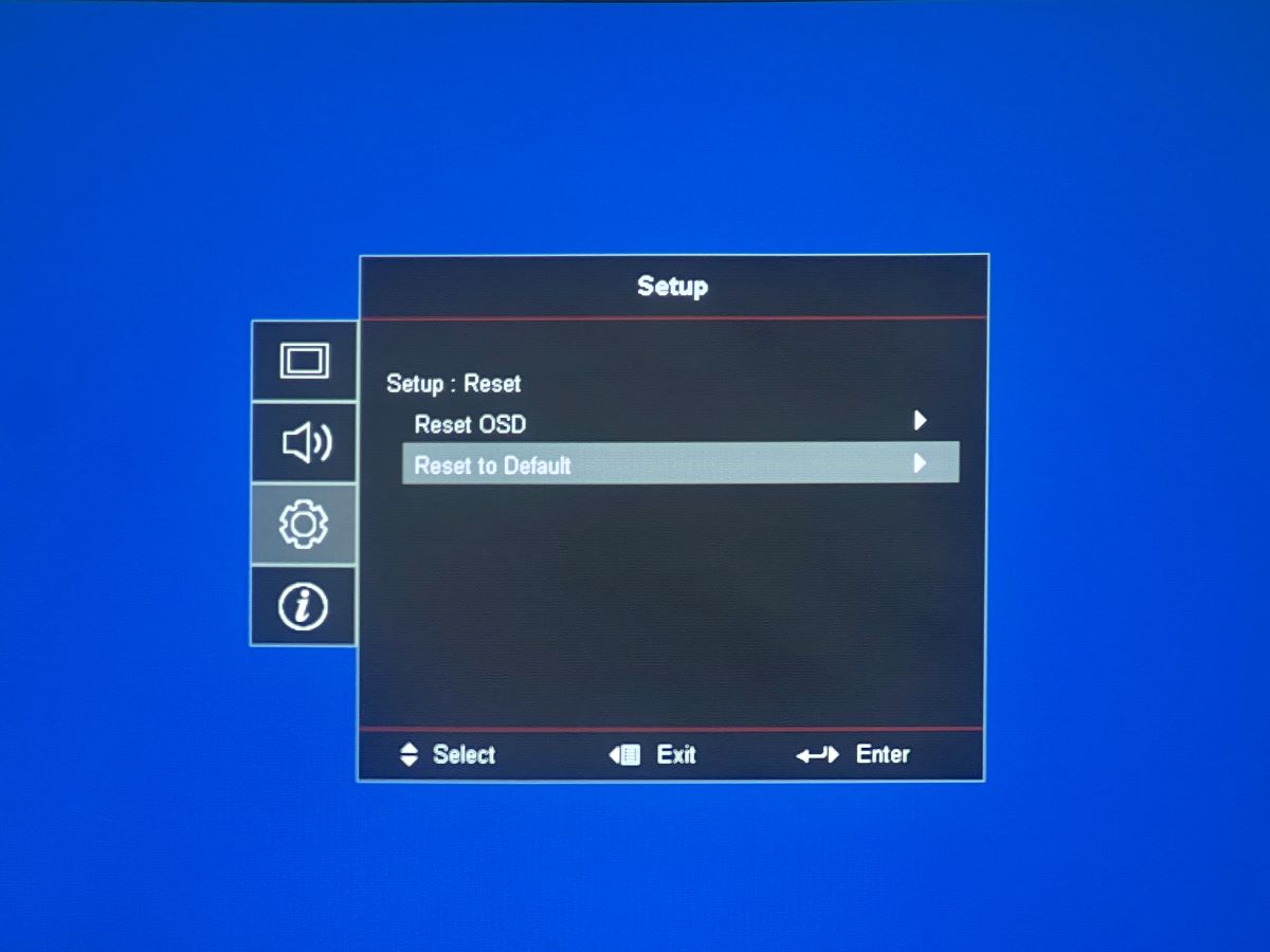 reset to default option on an optoma projector