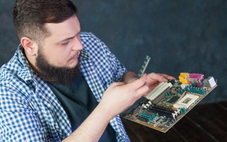 Engineer investigating hardware problems