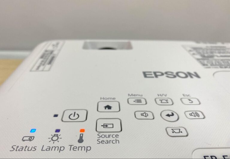 4 Effective Solutions for Epson Projector Overheating: Temp Light Blinking Explained