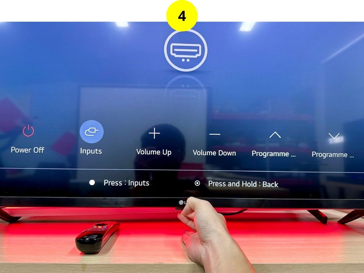 step 4 - press the power button to confirm switching input on an lg tv