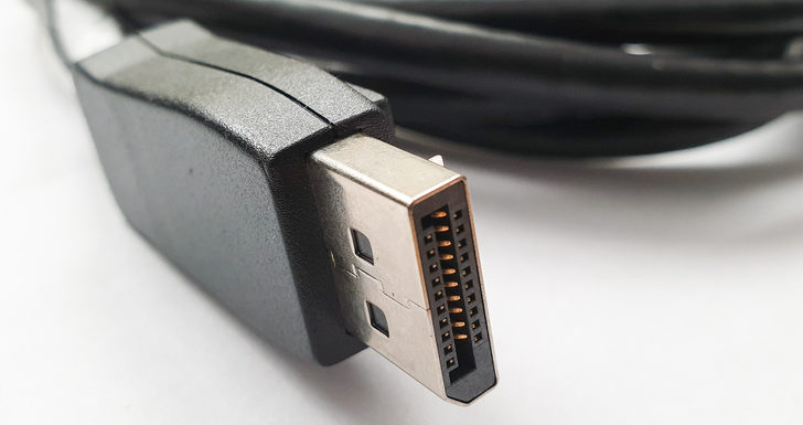 How Far Can You Run a DisplayPort Cable?