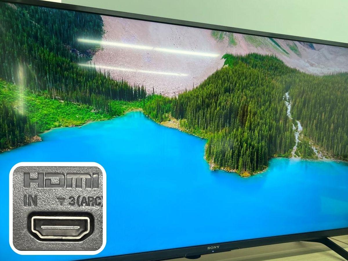 Sony TV is showing image and an HDMI ARC is highlighted