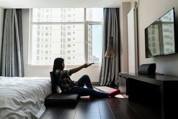 Can You Use Your Roku in a Hotel Room?
