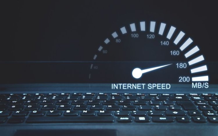 Internet speed measurement and computer keyboard