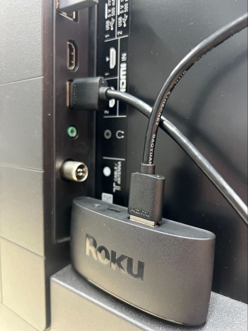 Roku connect to hotel TV via HDMI