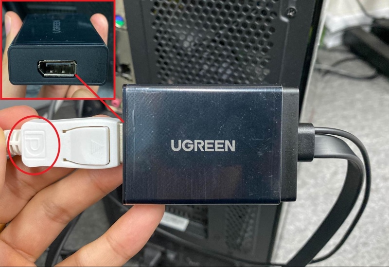 connect a DisplayPort cable to the Displayport output port on the HDMI to DisplayPort adapter
