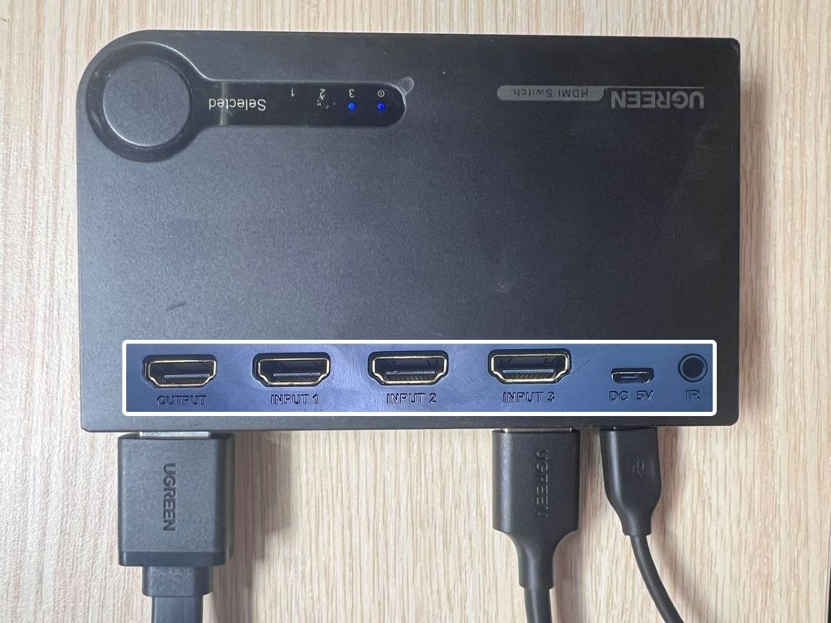 plug two hdmi cables into the hdmi switch's hdmi input and output ports