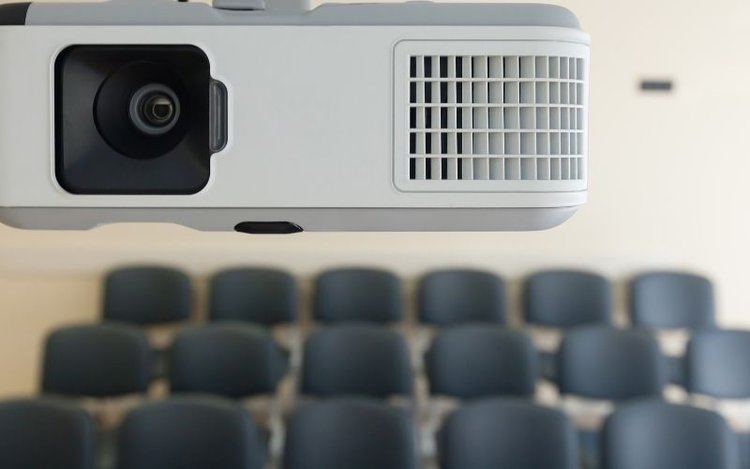 standby mode projector