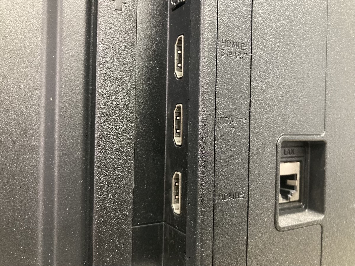 3 HDMI ports on a samsung tv
