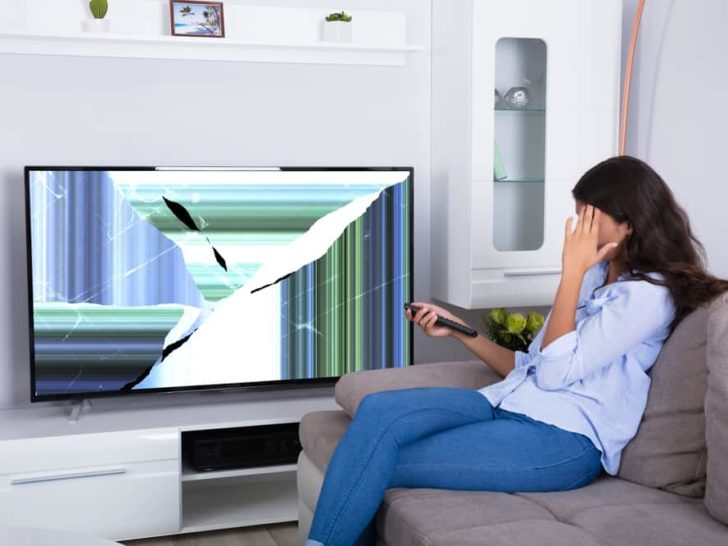 10 Signs Your TV Is Dying