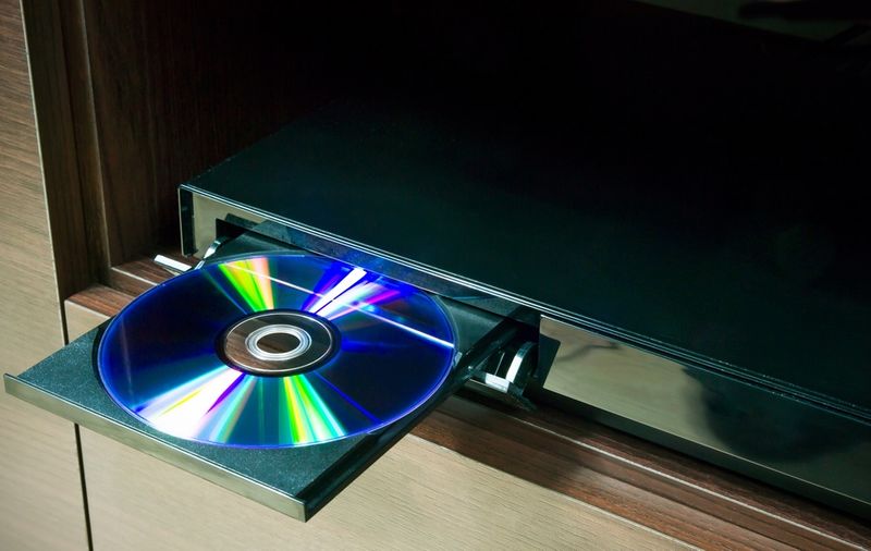 What Does a Receiver Do in a Home Theater? Pointer Clicker