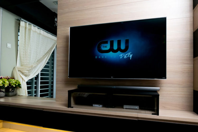 cw channel on tv