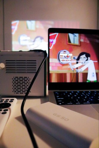 laptop plugged into GS50 to stream Netflix via HDMI