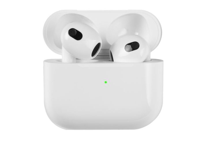 Airpods in a case with LED light turning green