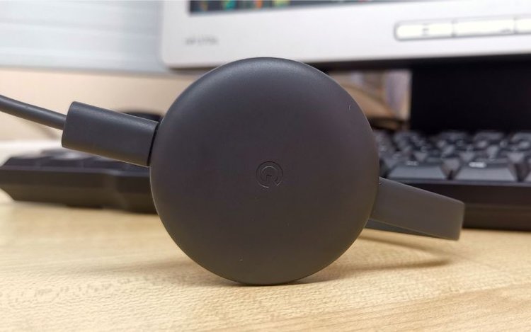 chromecast is connected to monitor
