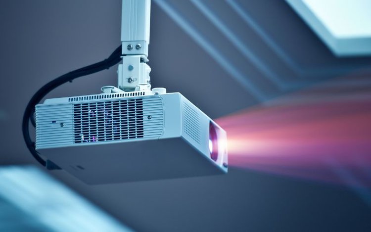 projector laser light may hurt your eye
