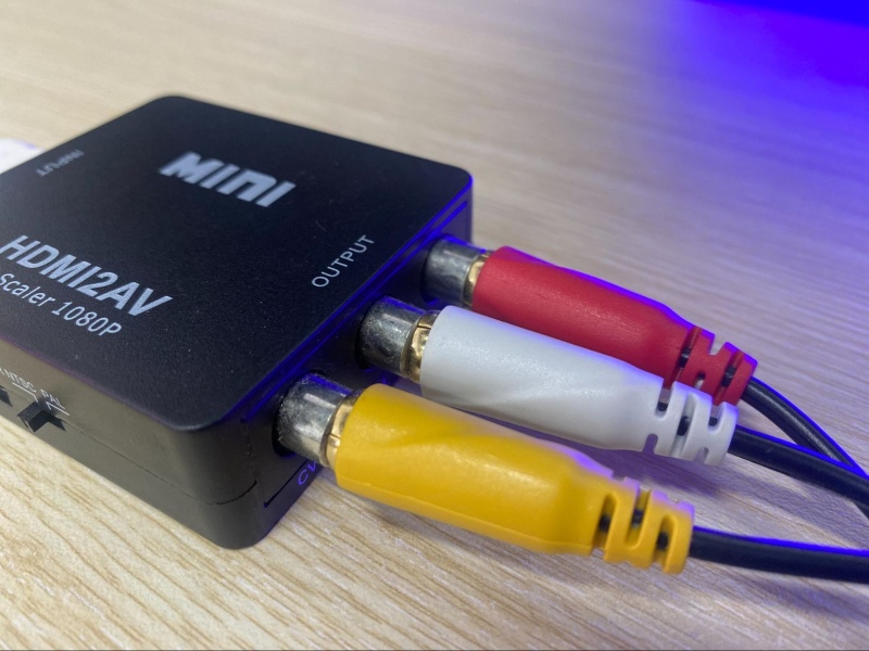 connect Composite cables to the output of MINI HDMI to RCA converter