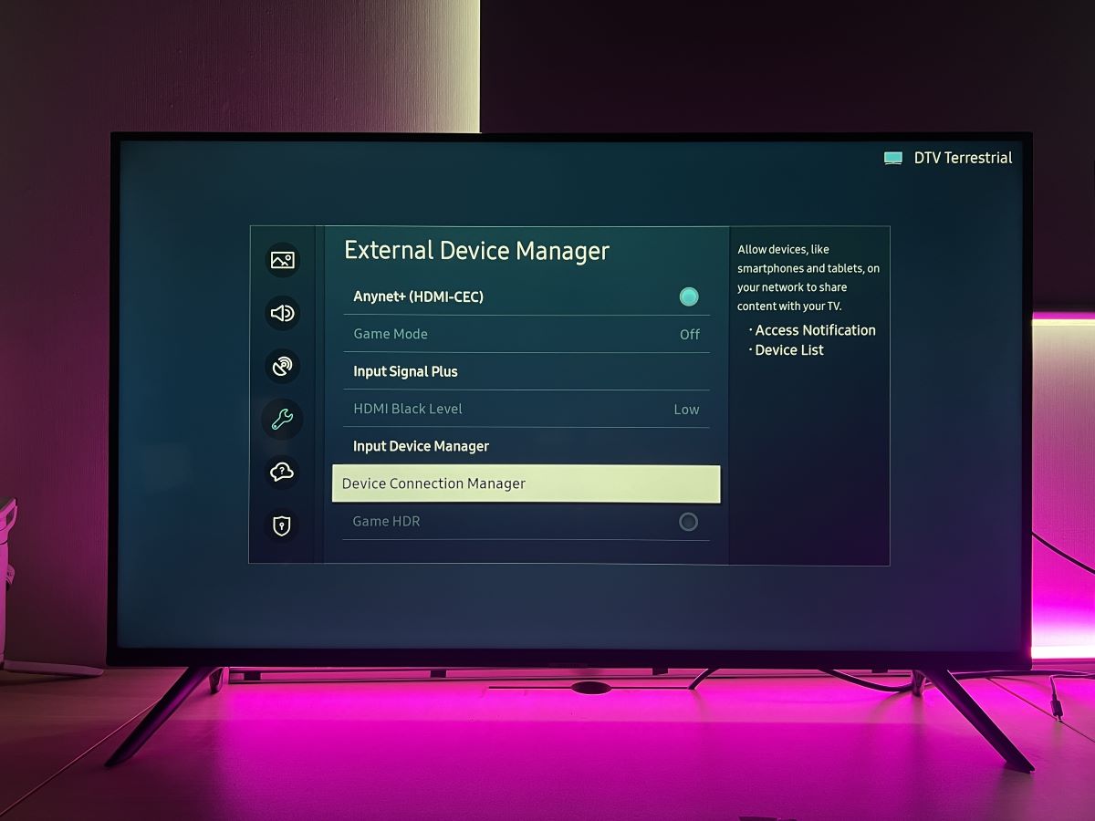 The device connection manager on Samsung TV