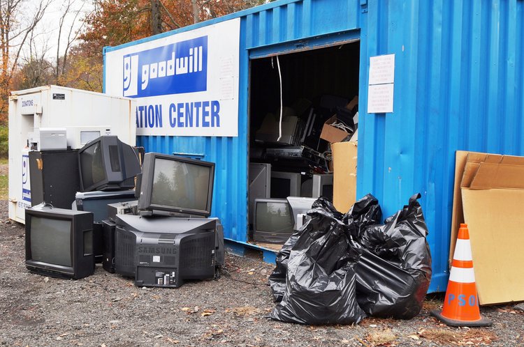 Tv donation center