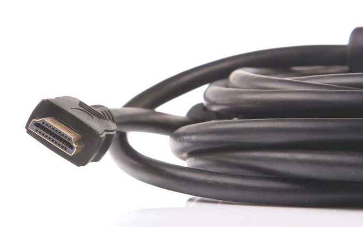 Sperriges HDMI-Kabel