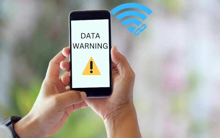data warning on phone while using hotspot