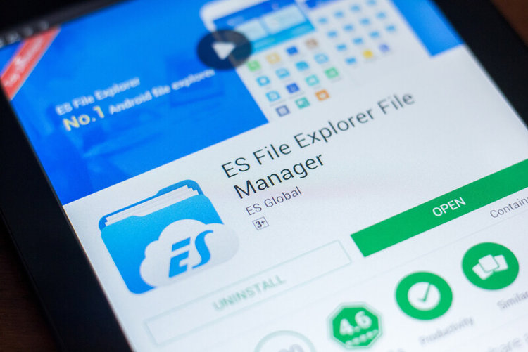 ES File Explorer app on a phone screen