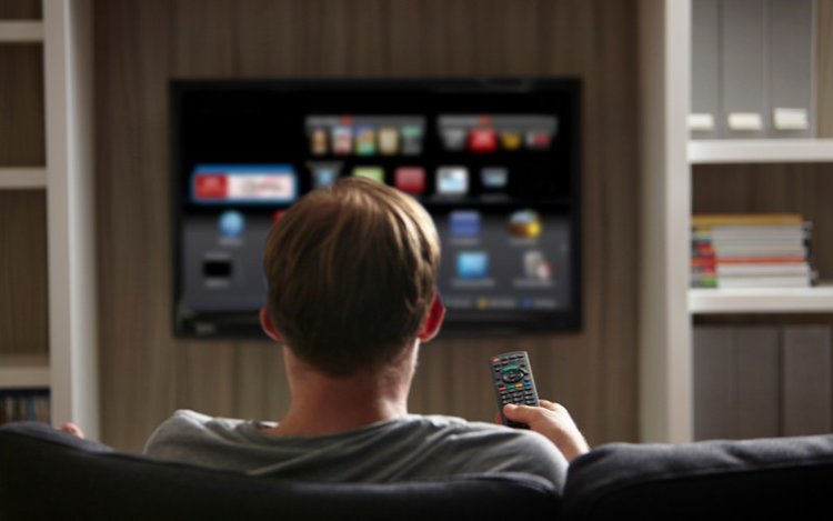 20 Funny Names for Smart TVs - Pointer Clicker