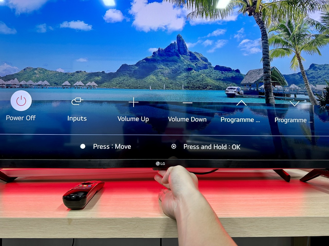 press the power button on an lg tv to show up the quick menu