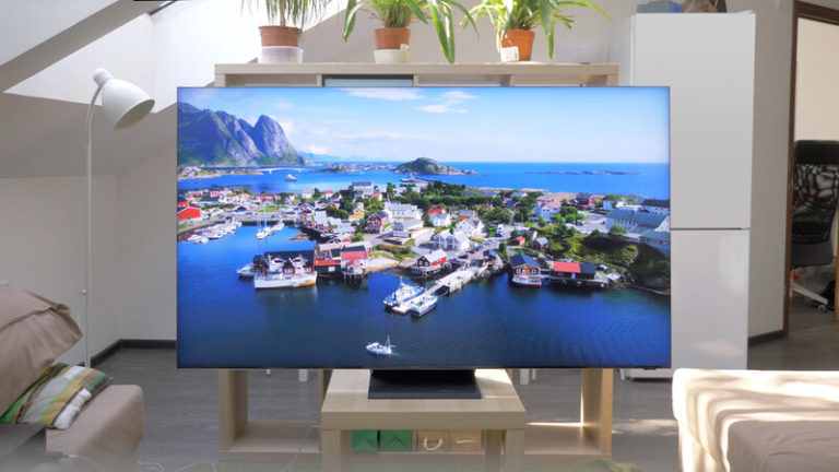 How To Use Your Samsung TV in Another Country Seamlessly