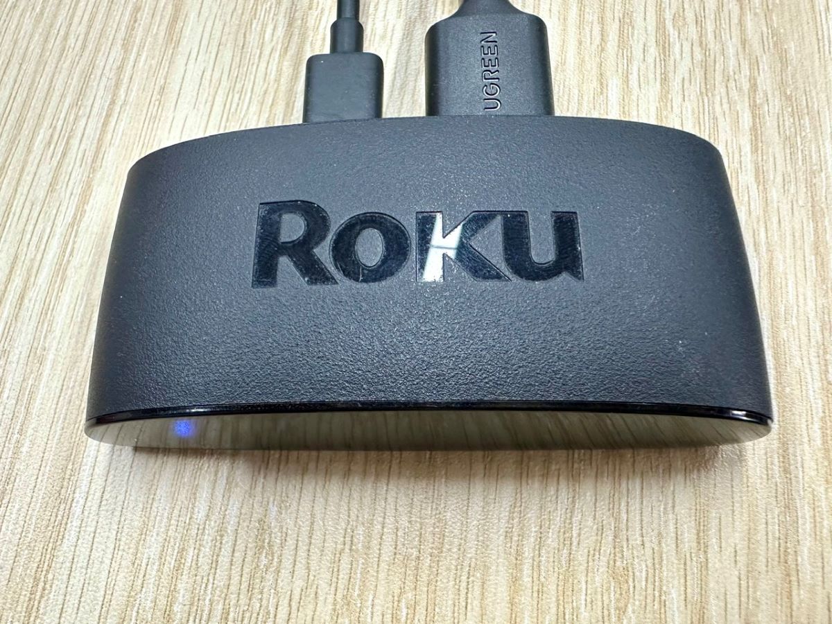 a roku blinking blue light